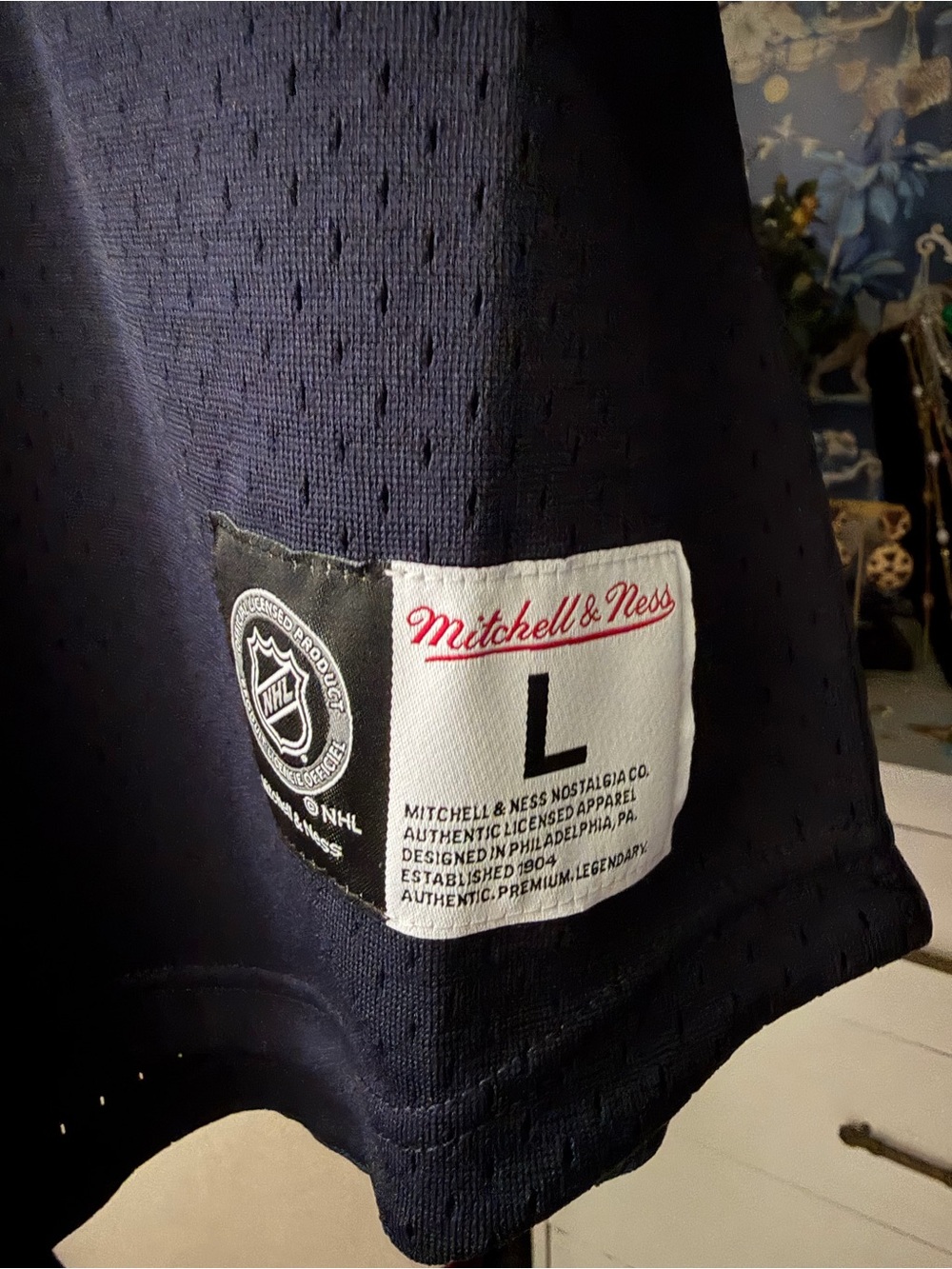 Seattle Kraken Jersey Size L Mitchell & Ness - Picture 4 of 7